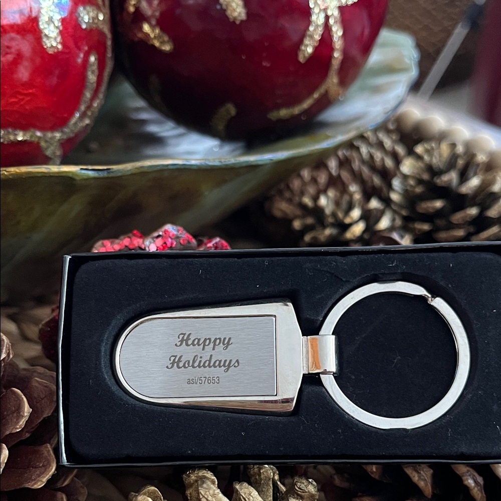 “Happy Holidays” Silver Keychain in Black Gift Box